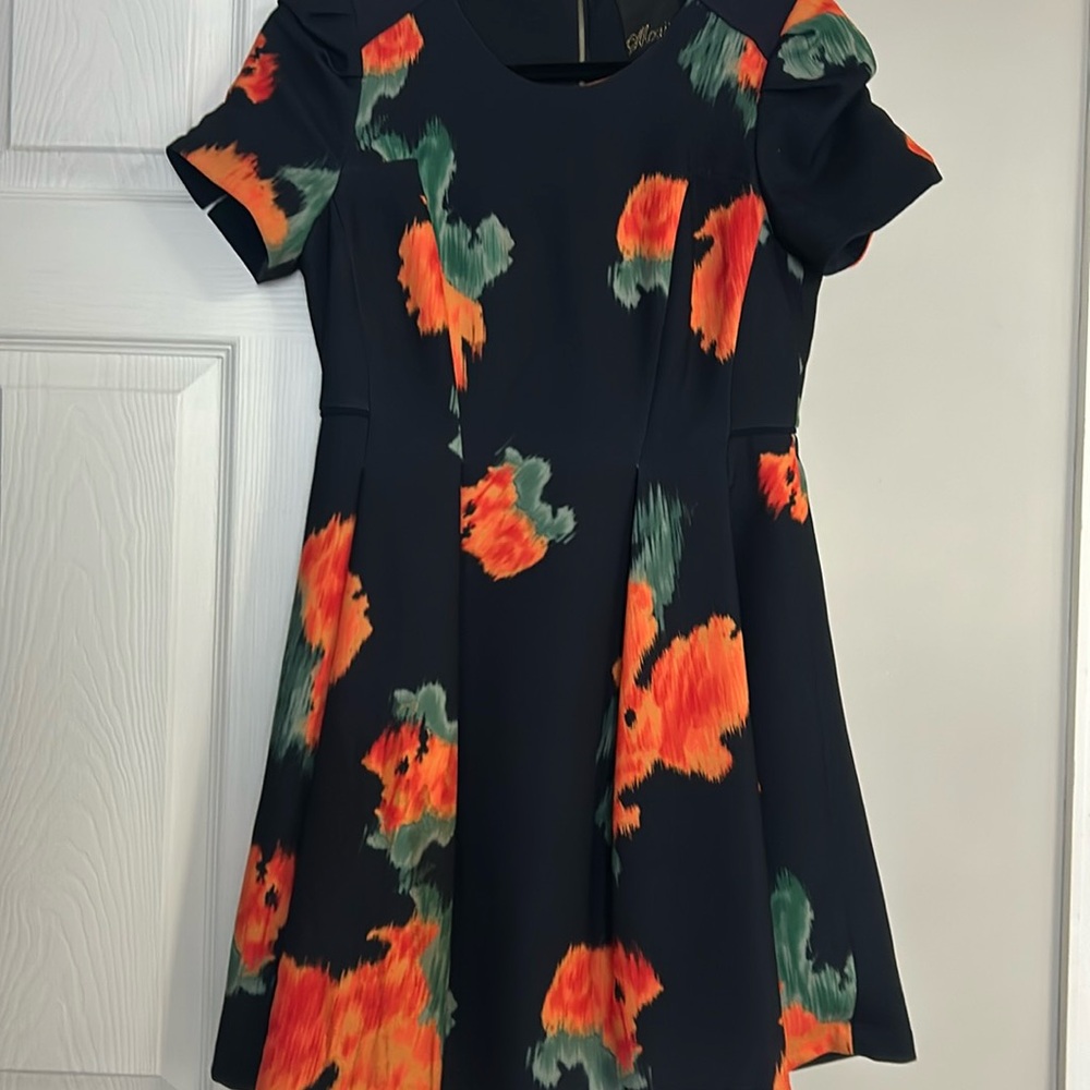 Navy blue with flower short sleeve dress